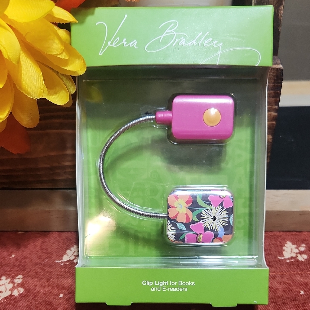 VERA BRADLEY clip light.